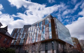 Image: The vast number of devices connected on 5G networks can help locate themselves, rather than rely on centralized “anchors”